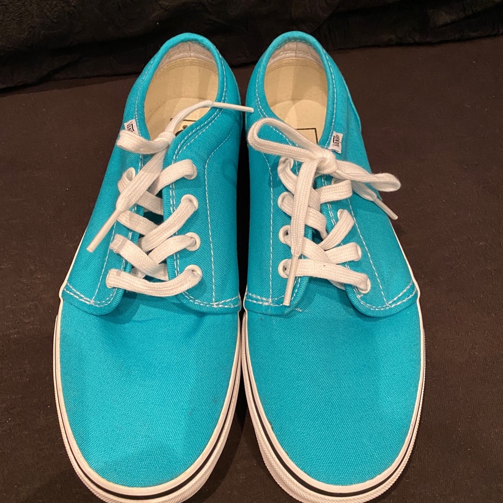NWOT Teal/Turquoise Vans